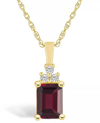 Stunning 2 Ct. Garnet and 1/10 Ct. Diamond Pendant Necklace in Luxurious 14K Yellow Gold