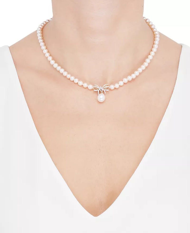Elegant 17" 10K Gold Ribbon Necklace with Cultured Freshwater Pearls & 1/5 Ct. T.W. Diamonds