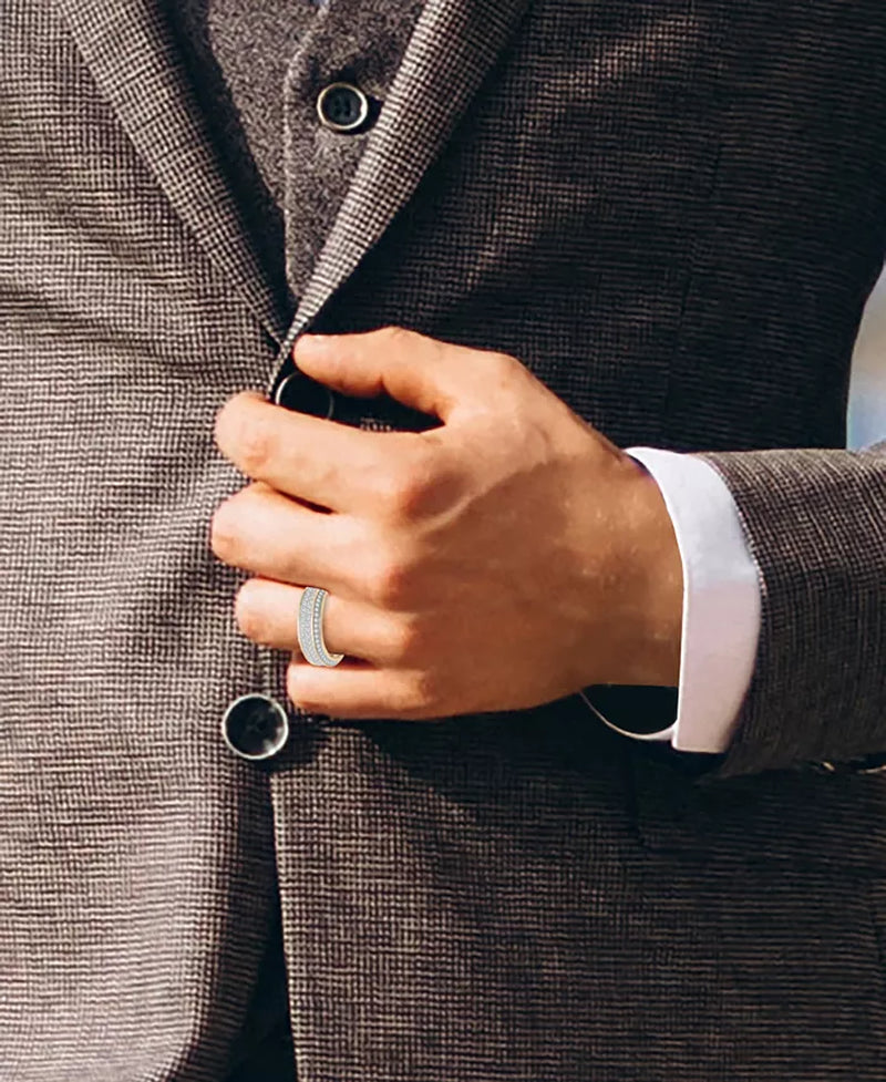 Stunning Men's 1 Ct. Diamond Pavé Band in 10K Gold