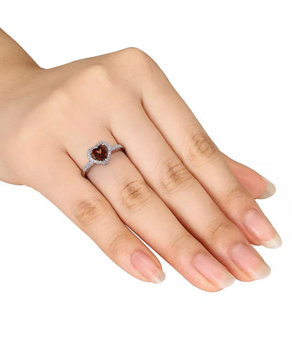 Stunning Garnet and Diamond Halo Heart Ring – A Timeless Treasure